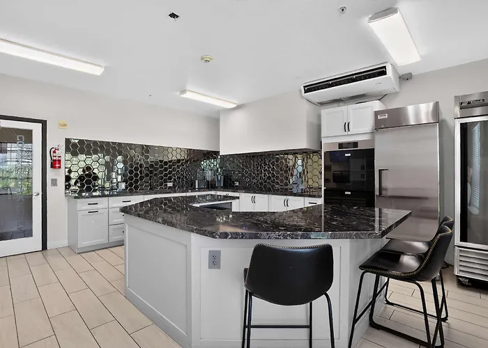 Modern King - Steps From Uat And Near Asu Apartamento